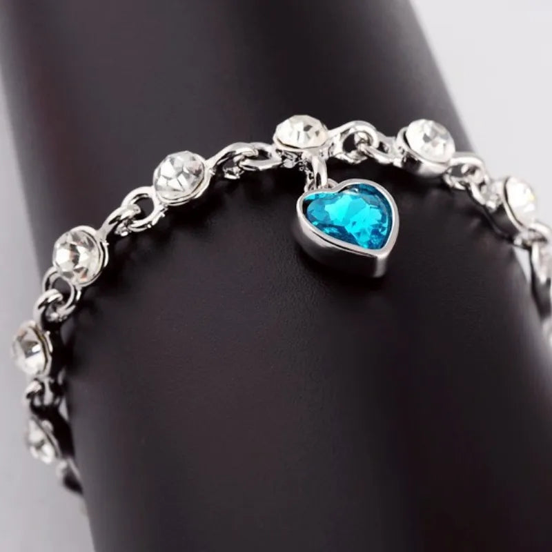 Zhenrong Foreign Trade Hot-selling Fashion High-quality Crystal Romantic Love Bracelet Women's Korean Version Jewelry